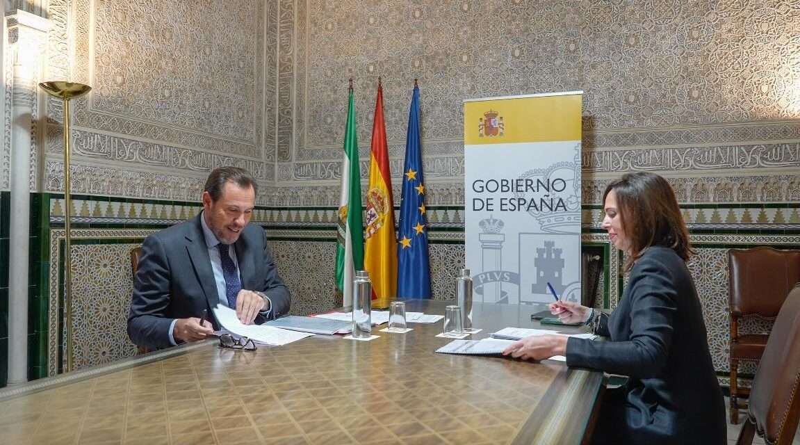 Un ministro hiperactivo y un gobierno mentiroso